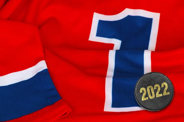 Hockey Uniform Och Puck Närbild Hockeysäsong Koncept — Stockfoto
