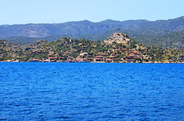 Steenvorming in de buurt van kekova eiland, Turkije — Stockfoto