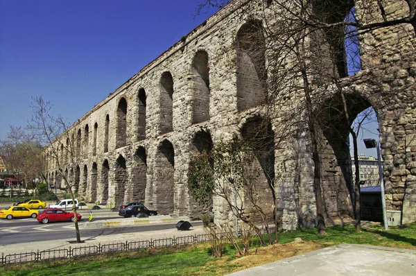 Aquaduct van Valens (bozdogan kemeri) in Istanboel, Turkije — Stockfoto