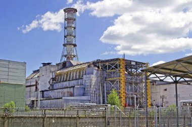 Çernobil Nükleer Santrali Nehri üzerindeki pripyat