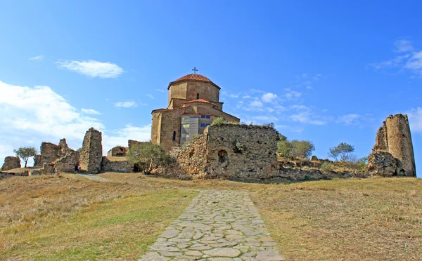 著名的 jvari 教堂附近格鲁吉亚第比利斯 — 图库照片