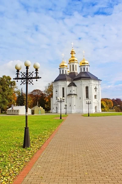 Igreja Ekateriniska em Chernigov, Ucrânia — Fotografia de Stock