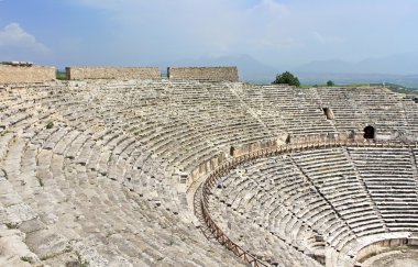 pamukkale hierapolis, Türkiye içinde yakınındaki antik amfitiyatro