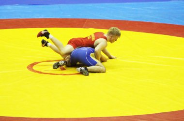 Kiev, Ukrayna - 16 Şubat: rustambek mashadov (Rusya) mücadele