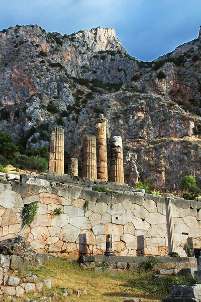 Chrám Apollóna v Delphi, Řecko — Stock fotografie