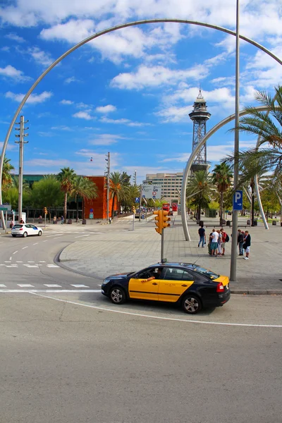 Taxis y teleféricos en Barcelona, España — Foto de Stock
