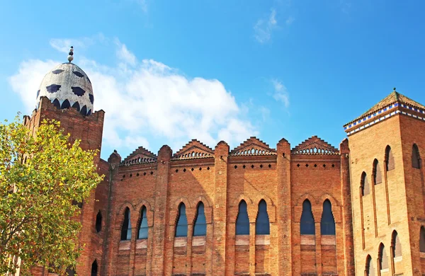 Plaza Monumental ist eine Stierkampfarena in einer Stadt von Barcelona — Stockfoto