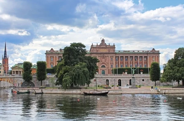 Панорама, будинок парламенту, norrbro міст, шпиль riddarho — стокове фото