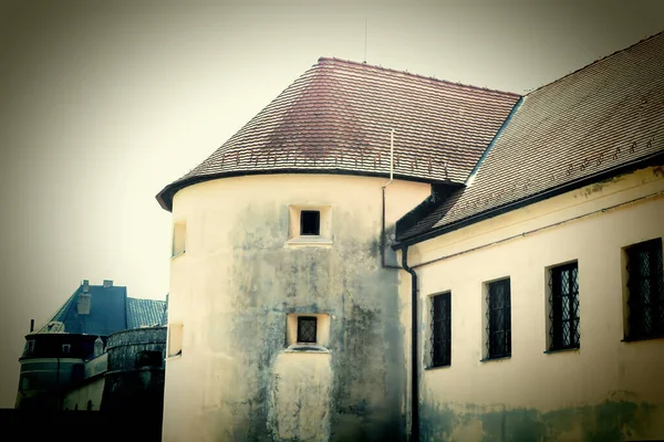 Parte Cerveny Kamen Medieval Castillo Piedra Roja Cerca Del Pueblo — Foto de Stock