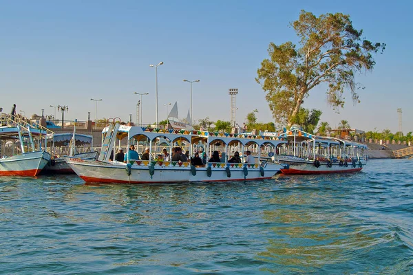 Egipto Octubre 2011 Barco Turístico Río Nilo — Foto de Stock