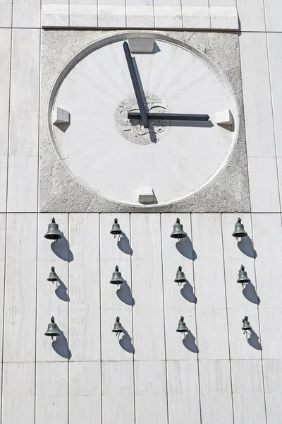 960S Relógio Mármore Antigo Edifício Anterior Praça Kamenne Bratislava Eslováquia — Fotografia de Stock