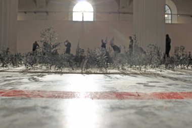 Kyiv, Ukrayna - 16 Eylül 2012: Büyük Heykel Salonu çerçevesinde sergi. Arcenal Sergi Merkezi