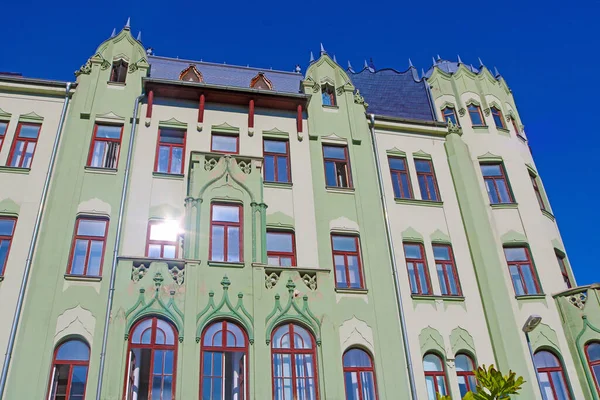 Bâtiment Vert Avec Décoration Néo Gothique Bratislava Slovaquie — Photo