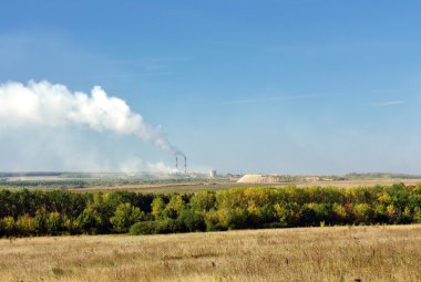 endüstriyel tesis ile peyzaj