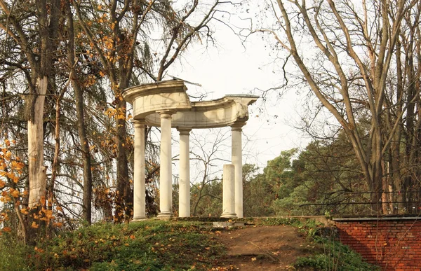 Antique arbor in the evening light — Stock Photo, Image