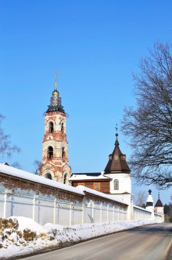 çan kulesi ve wall kule Aziz Nikolaos berlyukovsky Manastırı