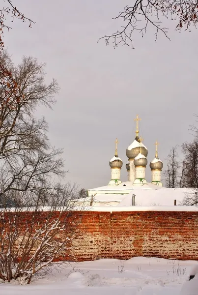 Монастир взимку — стокове фото