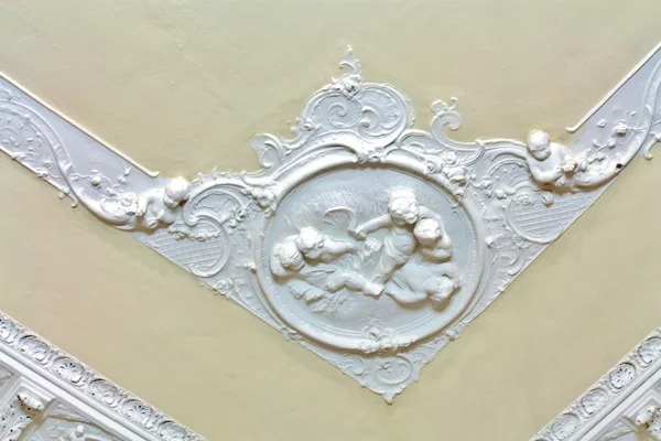 Stucco on the ceiling of historic building — Stock Photo, Image