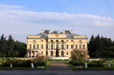 Ana bina Rus eski zaman emlak