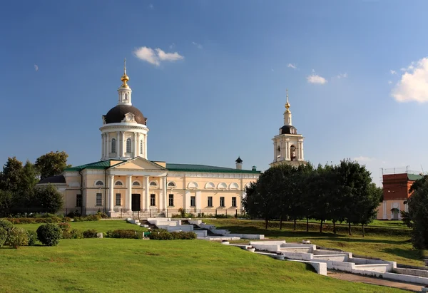 Православная церковь в классическом стиле — стоковое фото
