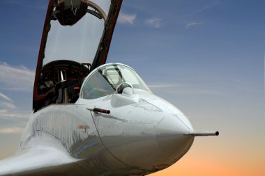 Kokpit askeri jet