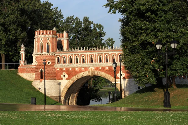 Zorientowali most w tsaritsyno — Zdjęcie stockowe