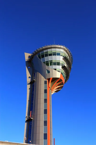 Torre di controllo del traffico aereo dell'aeroporto — Foto Stock