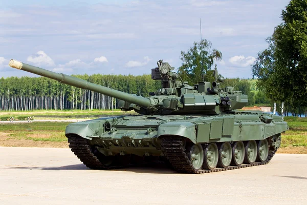 Russian tank — Stock Photo, Image