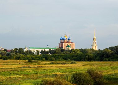 Ortodoks katedrali, yatay yaz