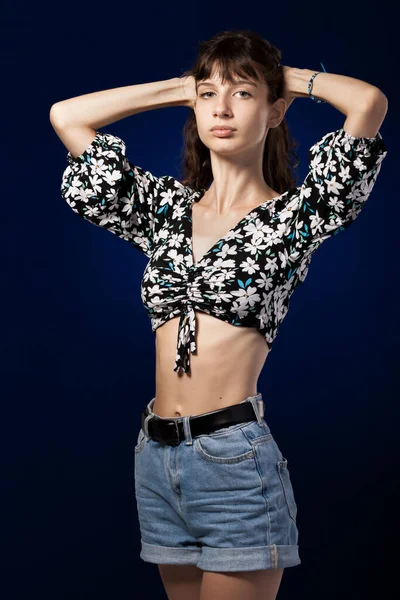 Beautiful Young Girl Posing Studio Dark Blue Background — Stock Photo, Image