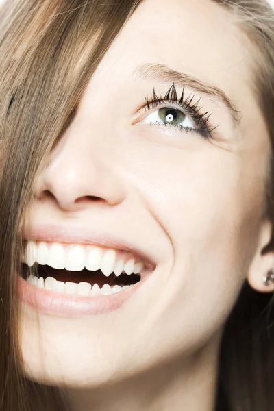 Close Studio Gezicht Portret Van Een Mooi Brunette Meisje Met — Stockfoto