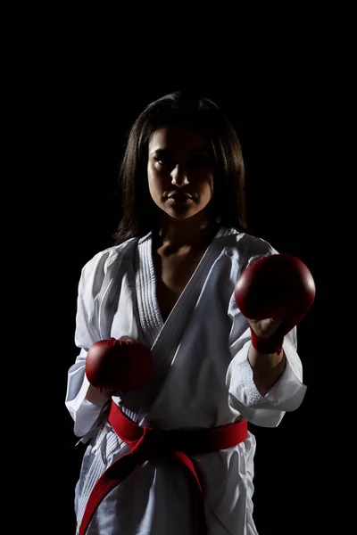 Mooi Meisje Oefenen Karate Pose Tegen Zwart Achtergrond — Stockfoto
