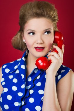 Bayan telefonda Sohbet