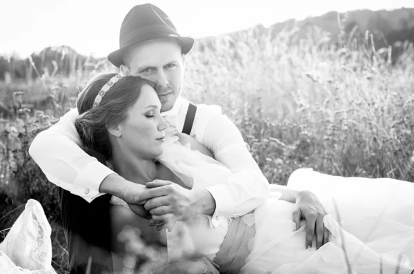 Bride and groom — Stock Photo, Image