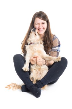 Köpeğimi seviyorum.