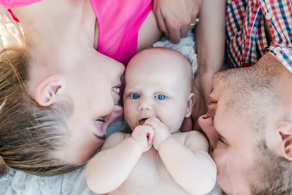 Family lifestyle portrait — Stock Photo, Image