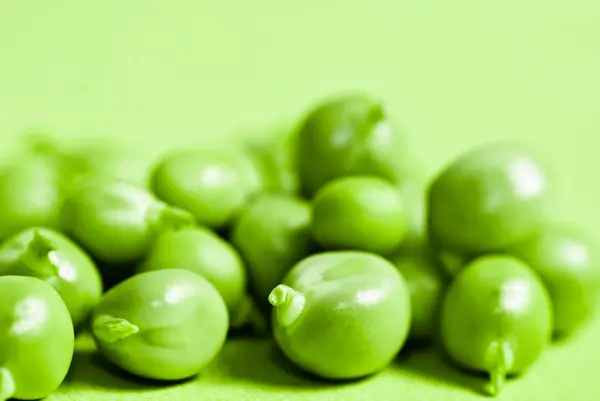 Primeros planos guisantes verdes —  Fotos de Stock