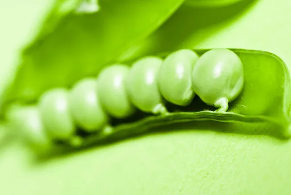 Close up green fresh peas — Stock Photo, Image