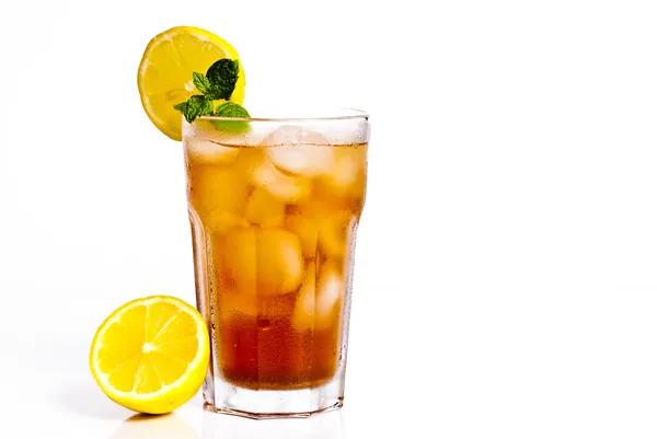 Tè freddo con limone — Foto Stock