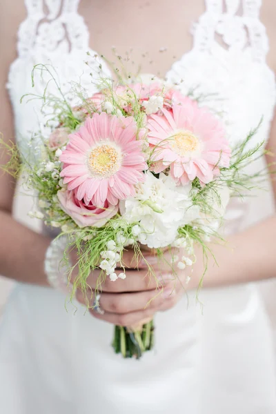 Bride with wedding bouquet — Stock Photo, Image