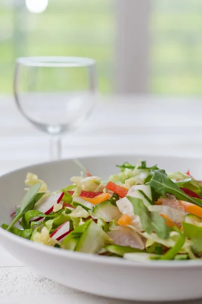 Frischer Salat — Stockfoto