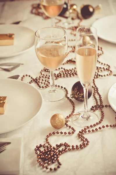 Table set for a christmas dinner — Stock Photo, Image