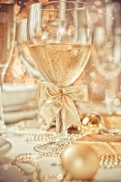 Table set for a christmas dinner — Stock Photo, Image