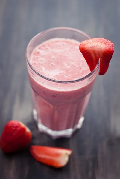 Strawberry milkshake — Stock Photo, Image