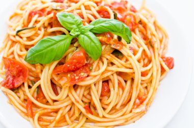 Spagetti whit domates sosu.