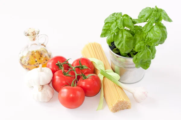 Setting pasta with tomato — Stock Photo, Image