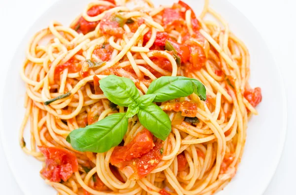 Espaguetis con salsa de tomate —  Fotos de Stock