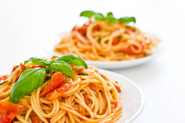 Spaghetti con salsa di pomodoro — Foto Stock