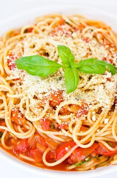 Espaguetis con salsa de tomate —  Fotos de Stock