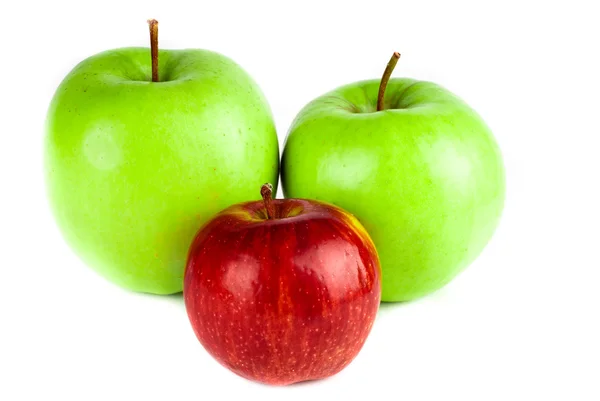 Czerwone i zielone jabłko izolowane na białym tle — Zdjęcie stockowe